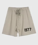 Fear of God Essentials 1977 Logo Shorts Beige